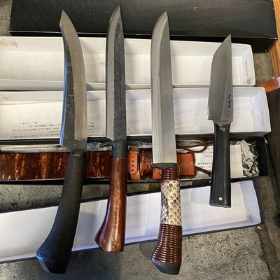 首都機(jī)場(chǎng)貨運(yùn)安檢成功攔截違規(guī)郵件，查獲夾帶管制刀具